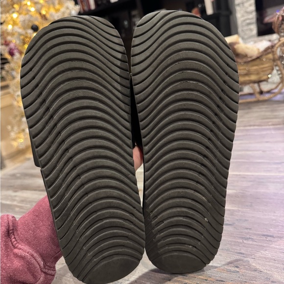 Nike Black Kawa Slide Sandals - Picture 3 of 4